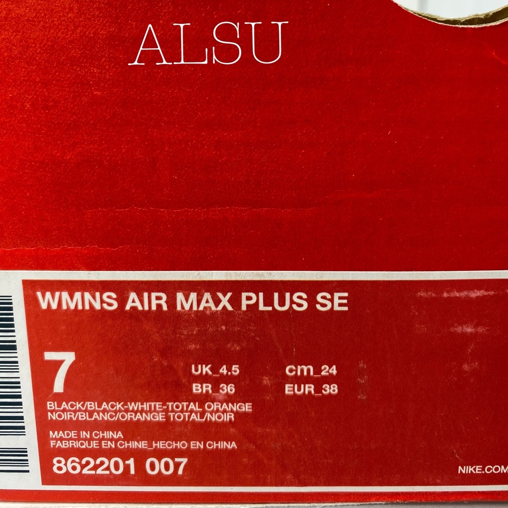Nike Air Max Plus Black Women’s Sneakers AUTHENTIC - Picture 12 of 12